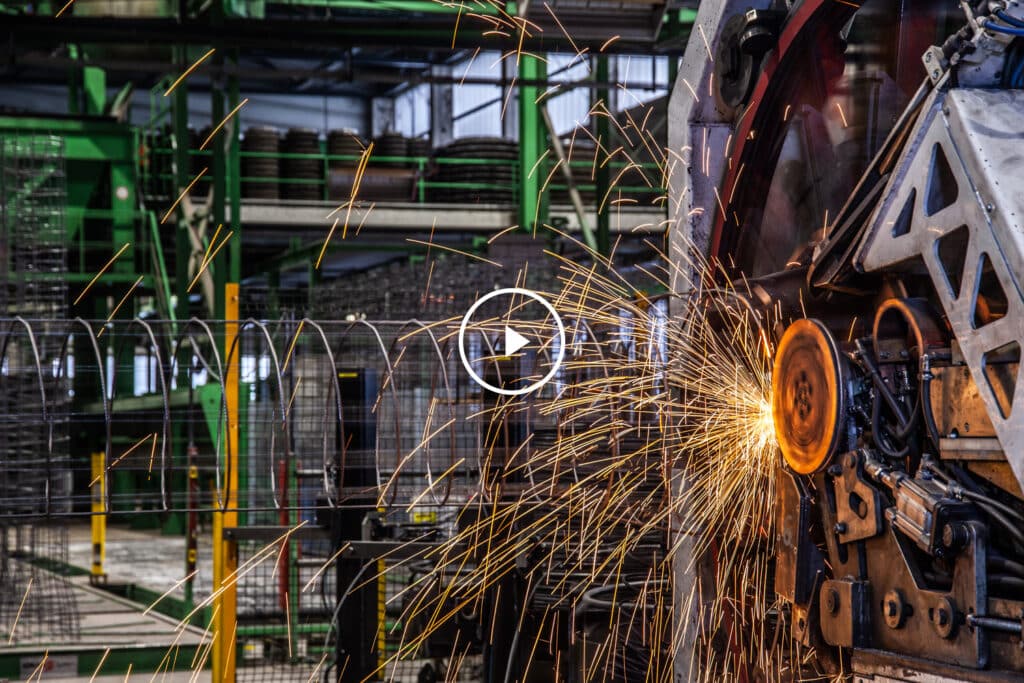 Einblick in die Produktion von Stahlbetonrohren